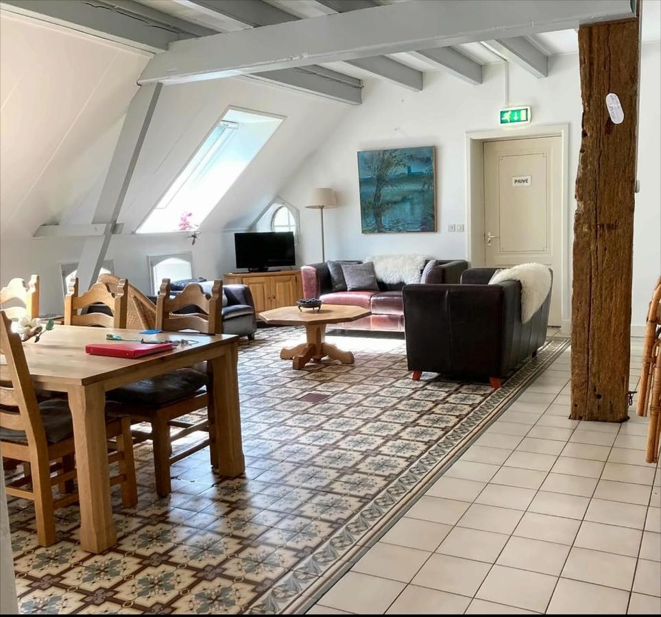Appartement Met Eigen Sauna En Sport-En Spelruimte Ee Eksteriør bilde